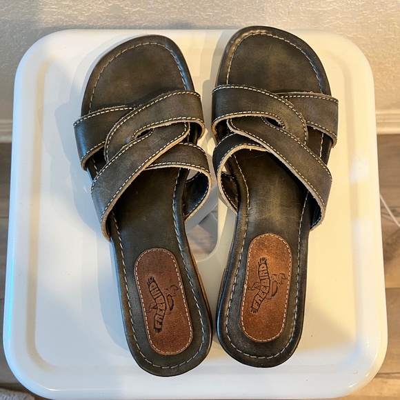 Freebird Sawyer flat sandals, size 7 - Olive  - Picture 1 of 3